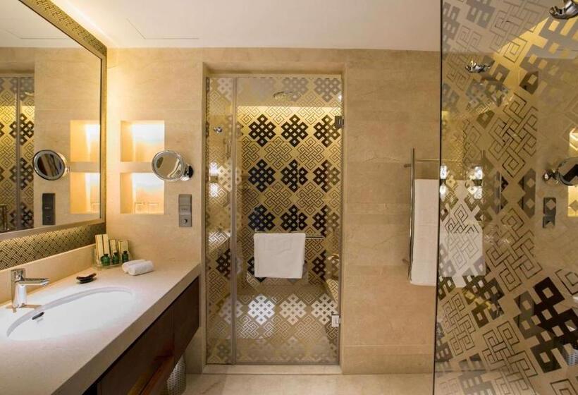 Клубный номер с видом, Shangrila Lhasa