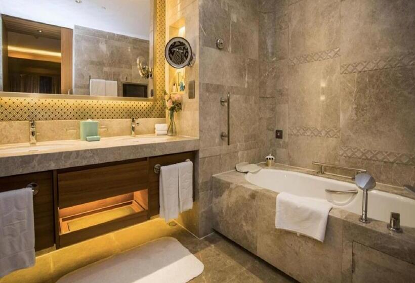 Номер Премиум, Shangrila Lhasa