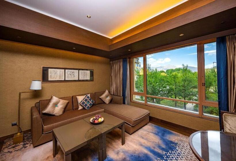 جناح إدارى, Shangrila Lhasa