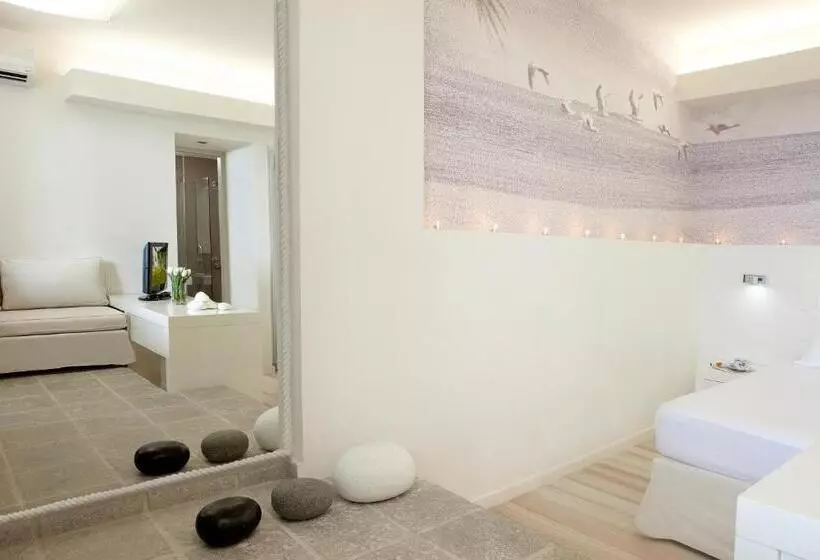 اتاق استاندارد اینتریور, Skyros Ammos