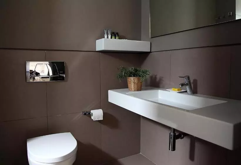 اتاق استاندارد اینتریور, Skyros Ammos