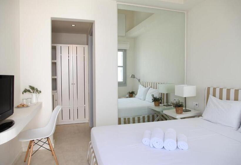 Номер Economy, Skyros Ammos