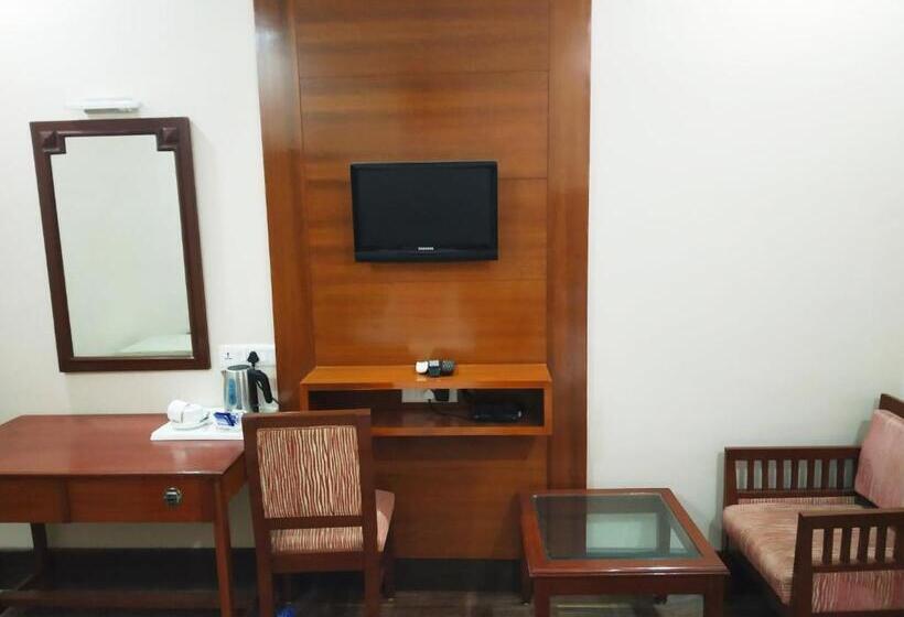 スタンダードルーム, Sujata