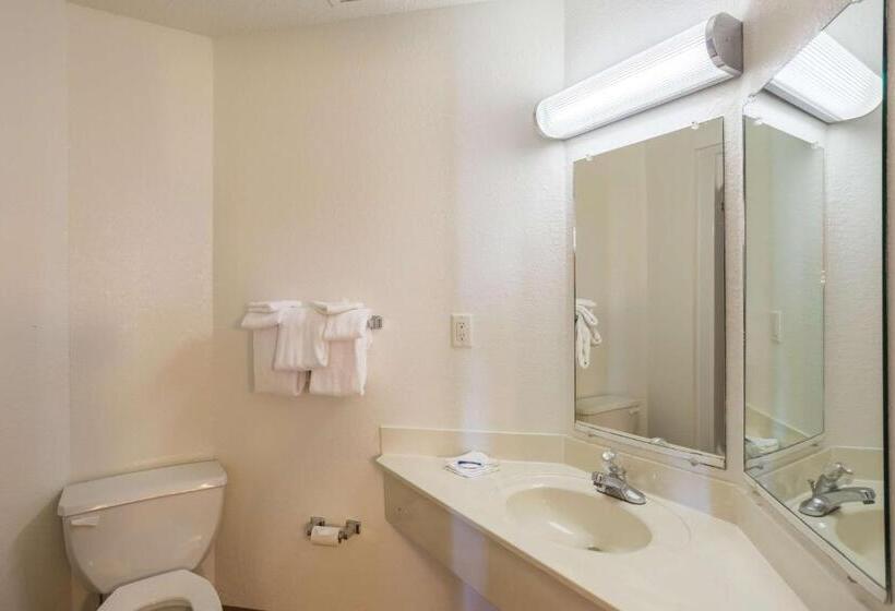 غرفة قياسية سرير كينج, Motel 6dale, In