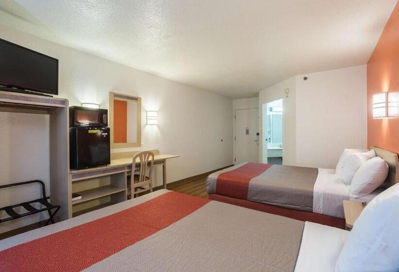 غرفة قياسية, Motel 6dale, In