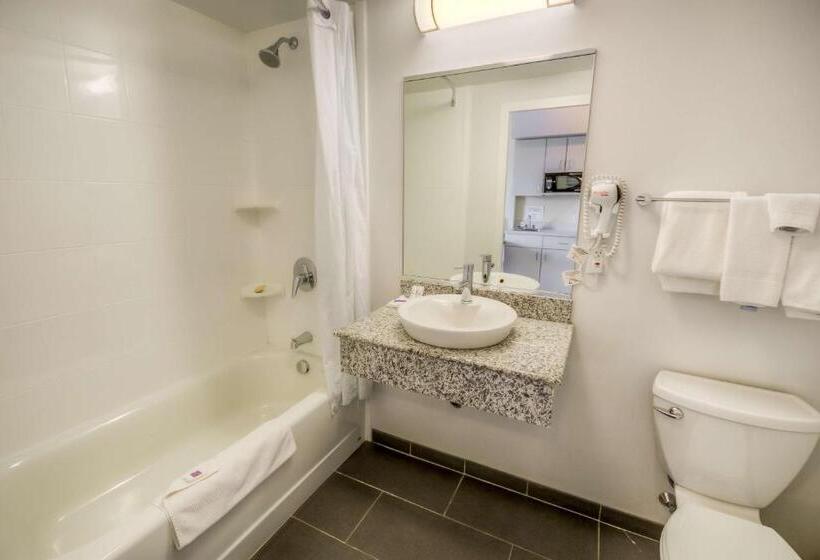 Номер Deluxe, Motel 6estevan, Sk