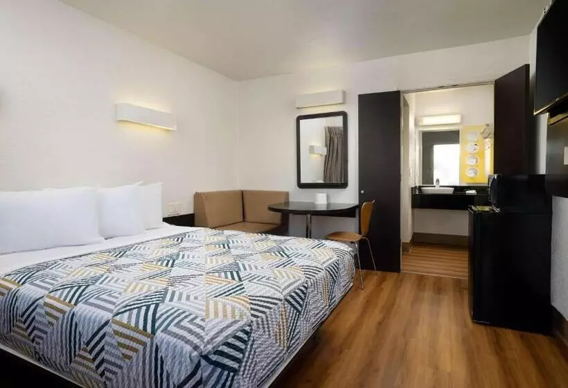 身障者適用スタンダードルーム, Motel 6goleta, Ca  Santa Barbara