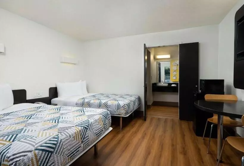 スタンダードルーム, Motel 6goleta, Ca  Santa Barbara