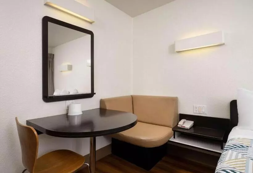 スタンダードルーム, Motel 6goleta, Ca  Santa Barbara