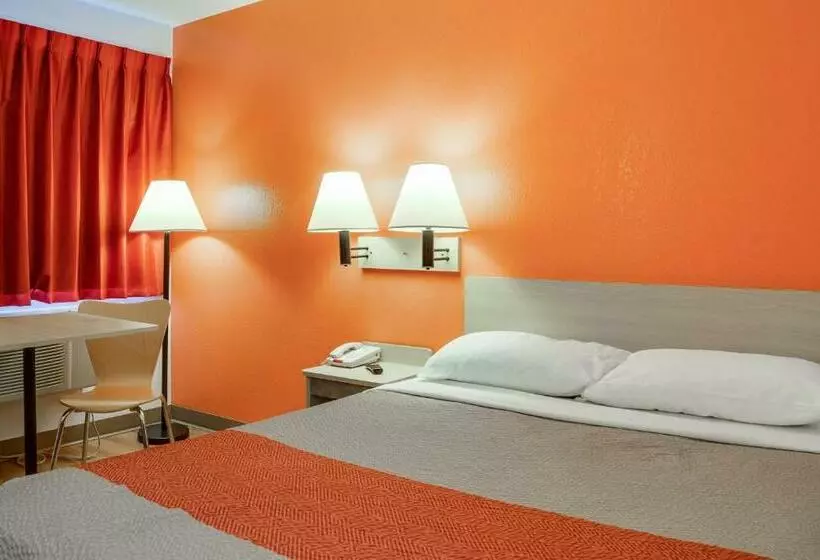 スタンダードルーム, Motel 6kelso, Wa  Mt. St. Helens