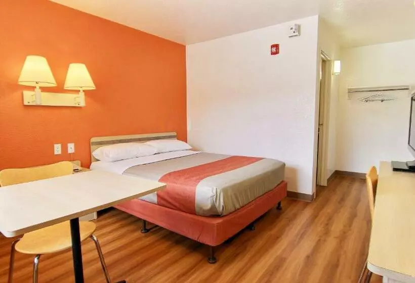 Standard-huone, Motel 6 Kingsville, Tx