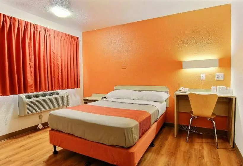 Standard-huone, Motel 6 Kingsville, Tx