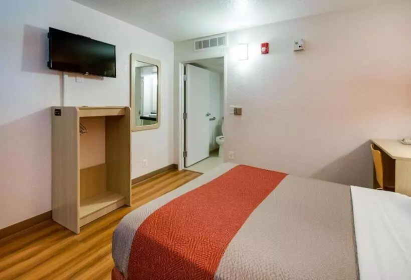 身障者適用スタンダードルーム, Motel 6lenexa, Ks  Kansas City Southwest