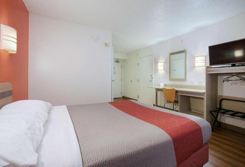 Номер Стандарт Адаптированный для Инвалидов, Motel 6brooklyn Center, Mn  Minneapolis