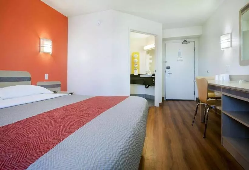 デラックスルーム, Motel 6brooklyn Center, Mn  Minneapolis