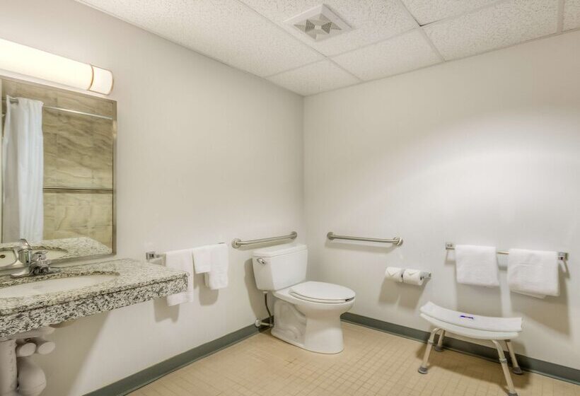 Номер Deluxe, Motel 6estevan, Sk