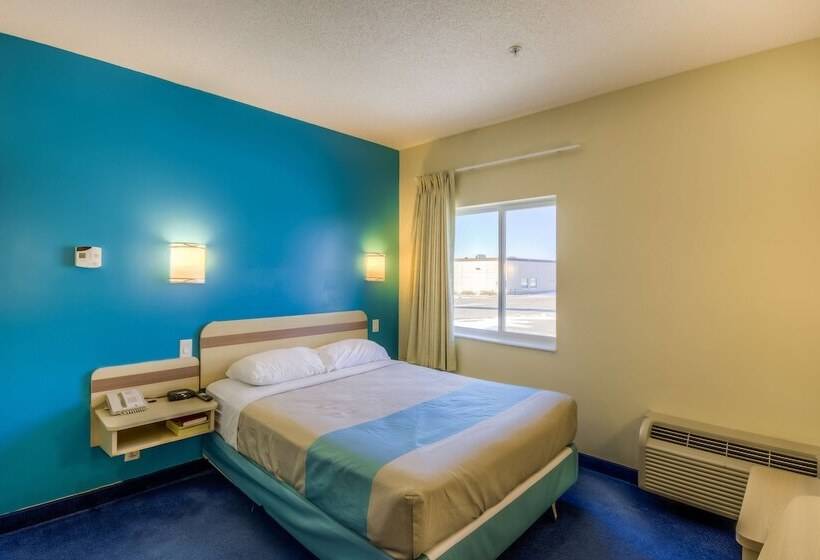 Номер Deluxe, Motel 6estevan, Sk