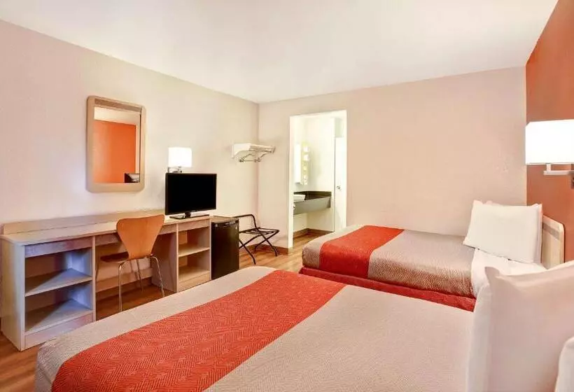 デラックスの４人部屋, Motel 6fremont, Ca  North