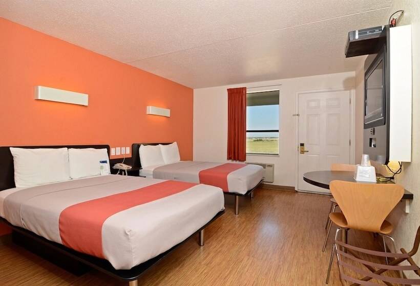 Номер Стандарт 2 Двуспальные Кровати, Motel 6south Haven, Ks