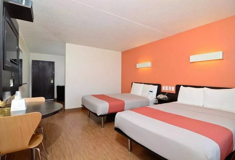 ２ダブルベッドのスタンダードルーム, Motel 6south Haven, Ks
