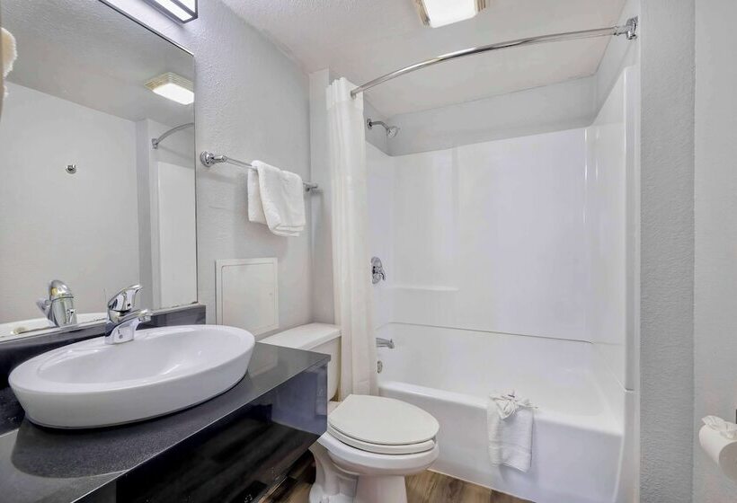스탠다드 룸 더블 침대 2개, Motel 6villa Park, Il  Chicago West