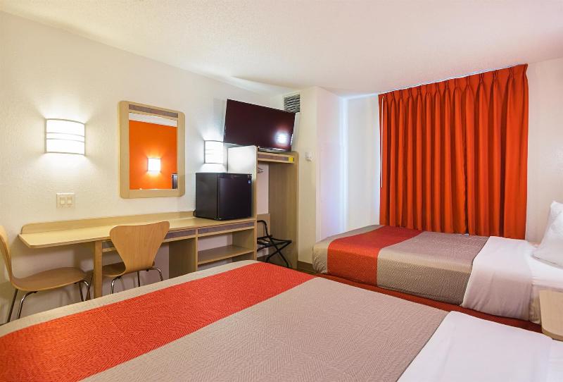 标准间, Motel 6whitby, On  Toronto East