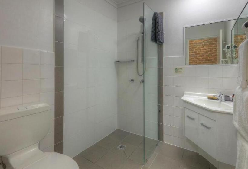 חדר סטנדרט, Cousins Motor Inn