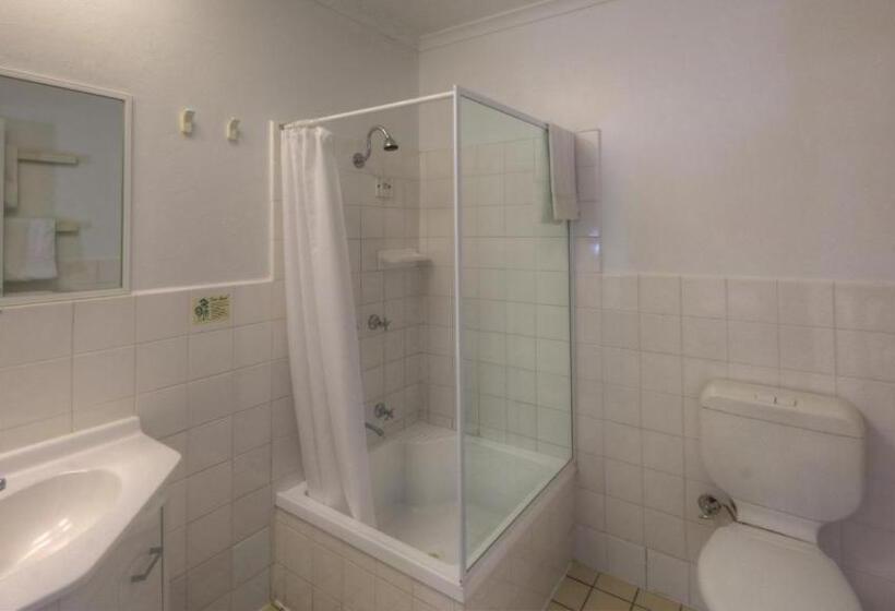 חדר משפחתי דלוקס, Cousins Motor Inn