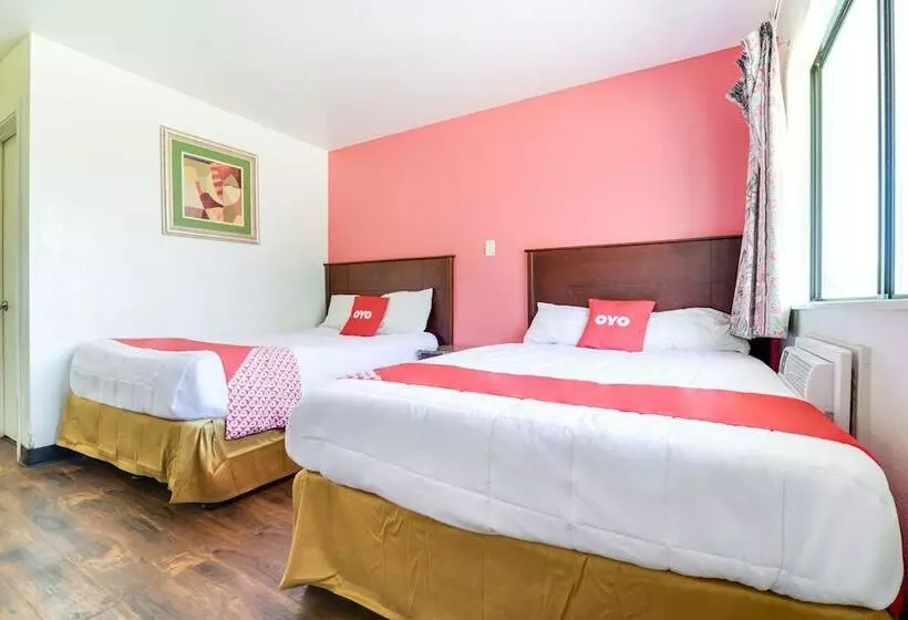 اتاق استاندارد با 2 تخت دوبل, Oyo Hotel South Bend Campus