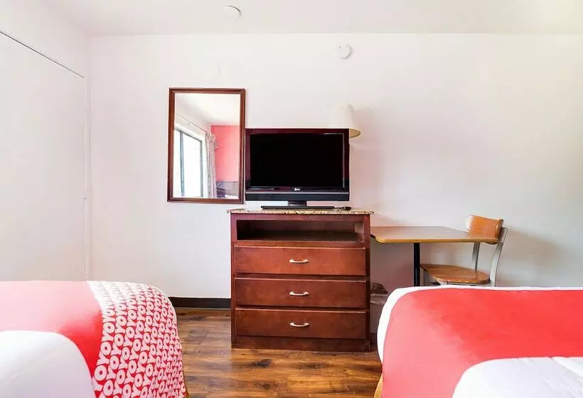 اتاق استاندارد با 2 تخت دوبل, Oyo Hotel South Bend Campus