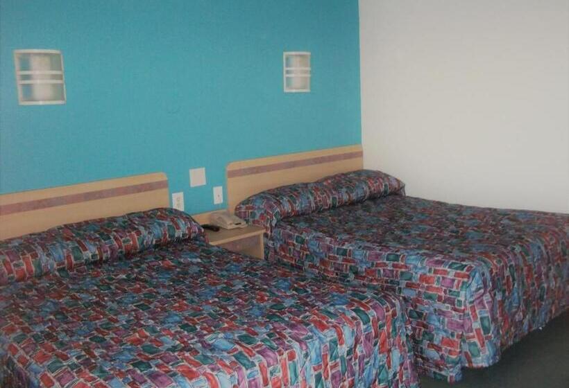 חדר סטנדרט שתי מיטות זוגיות, Skyline Inn