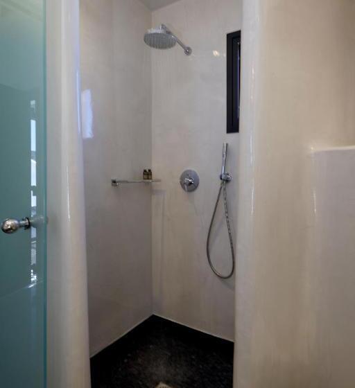 Suite con Hidromasaje, Oia Suites
