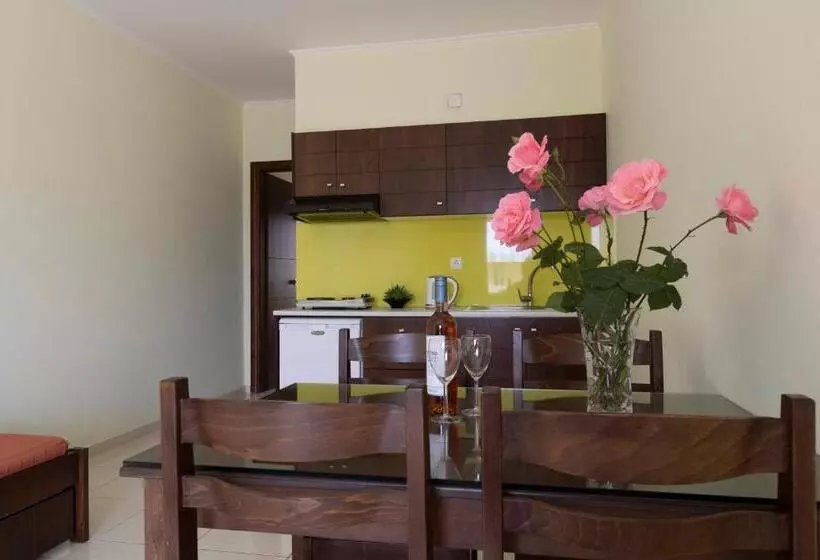 景色の見えるスタンダード4人部屋, Sandy Suites