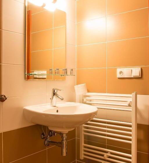 اتاق اکونومی, Sporthotel Hostivice