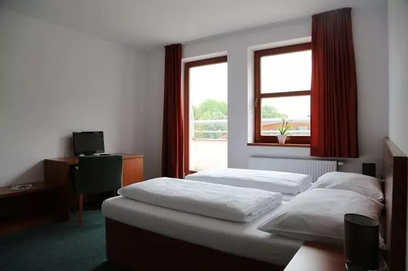 Sviitti 2 Makuuhuonetta, Sporthotel Hostivice