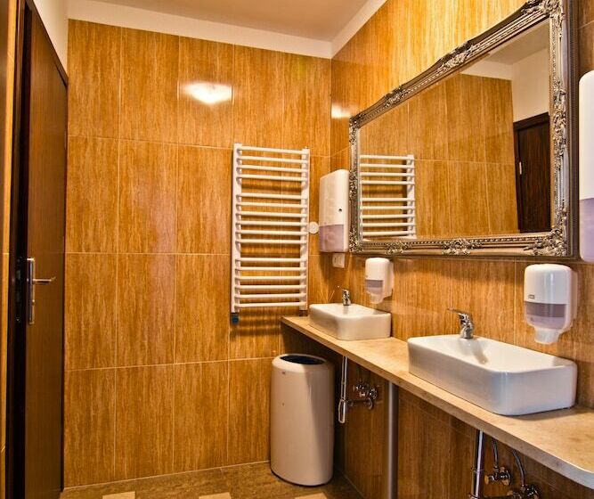 اتاق استاندارد, Versal Aparthotel Airport Modlin