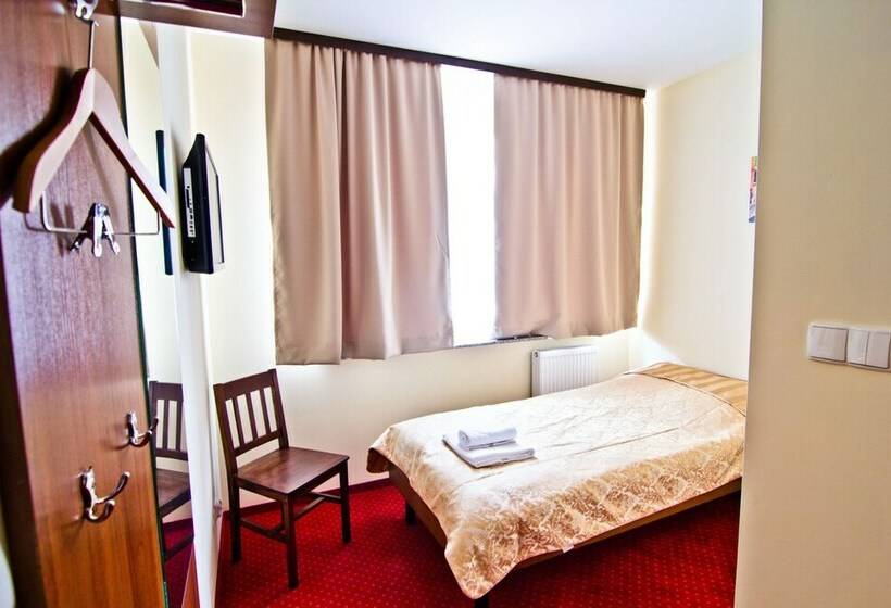 اتاق استاندارد یک نفره, Versal Aparthotel Airport Modlin