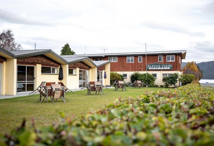 آپارتمان خانوادگی, Alpine View Motel