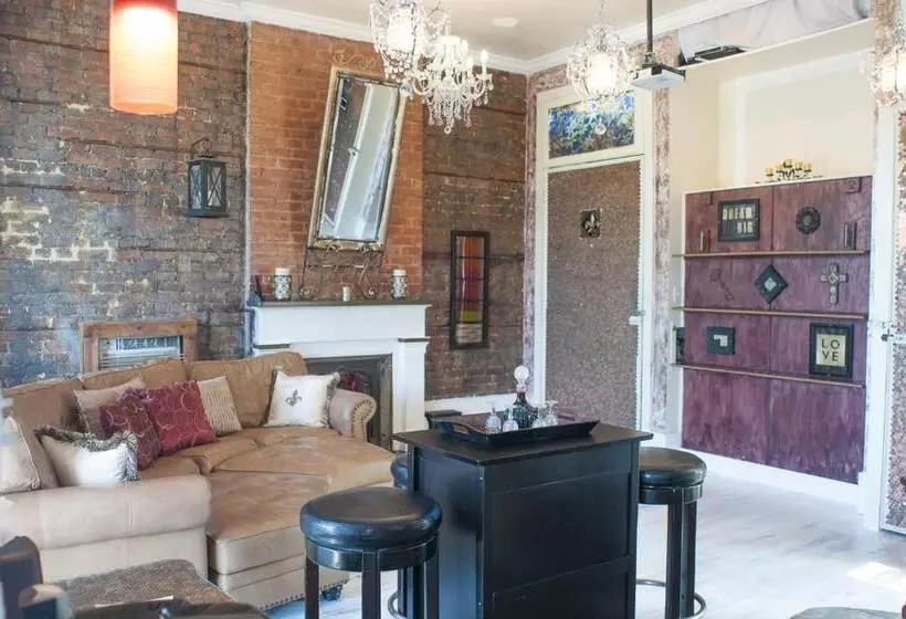 バルコニー付スイート, Fleur De Lis Mansion