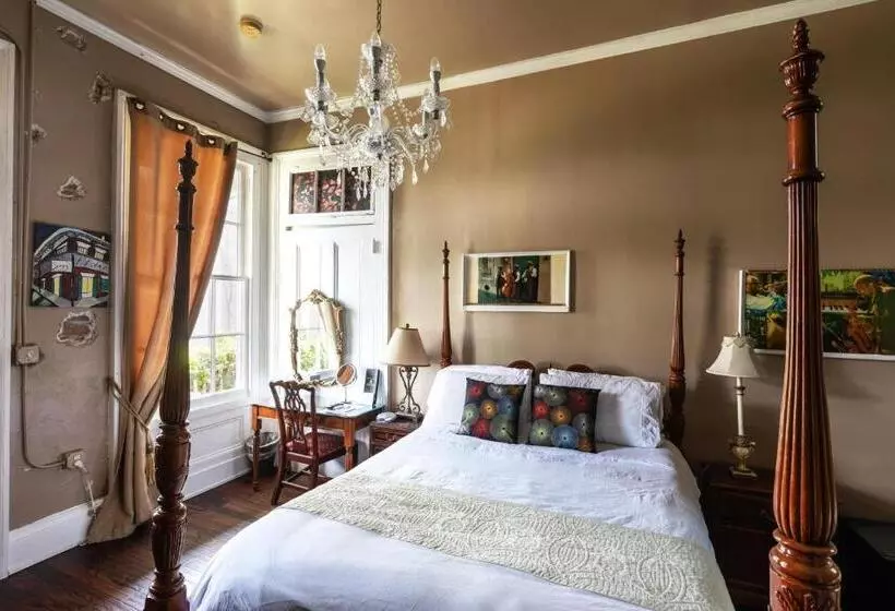 デラックスルーム, Fleur De Lis Mansion