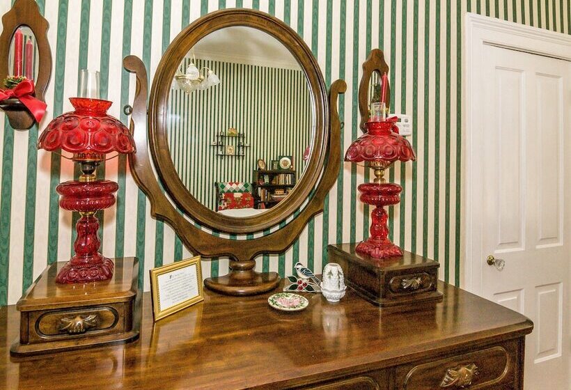 غرفة قياسية, Holly House Of Hamilton