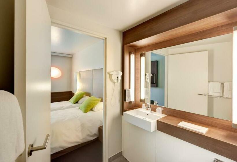 スーペリアールーム, Campanile La Roche Sur Yon Centre Gare