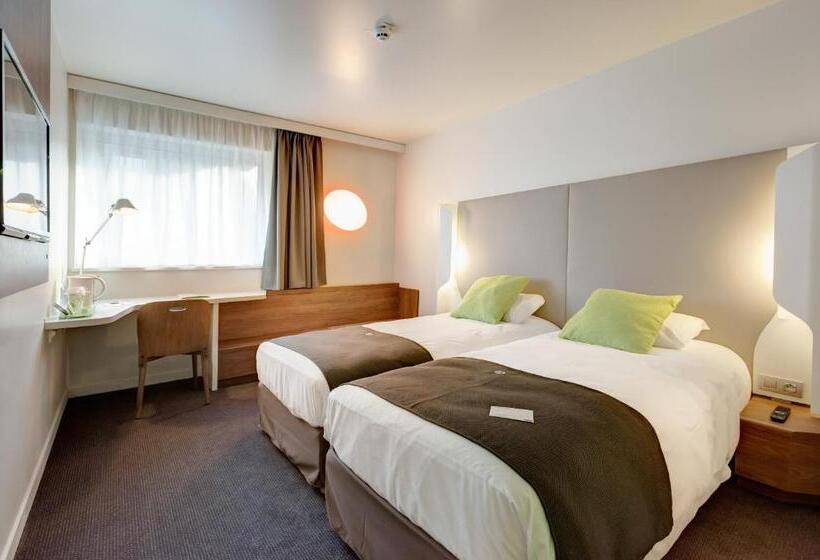 スーペリアールーム, Campanile La Roche Sur Yon Centre Gare