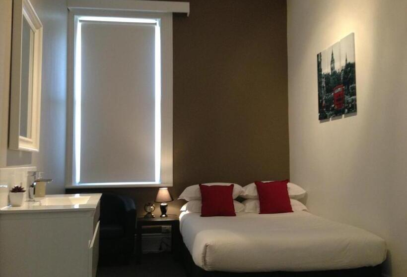 标准间, Centennial Inn On Bathurst