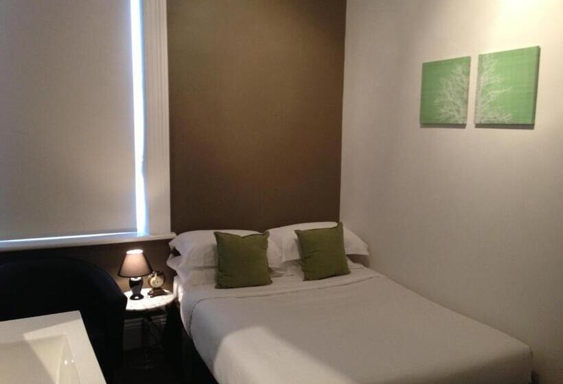 スタンダードルーム, Centennial Inn On Bathurst