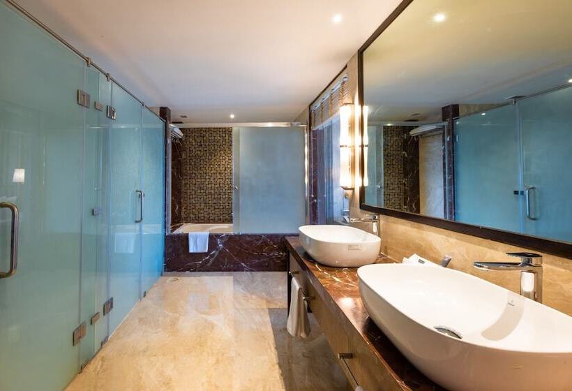 جناح, Express Inn The Business Luxury