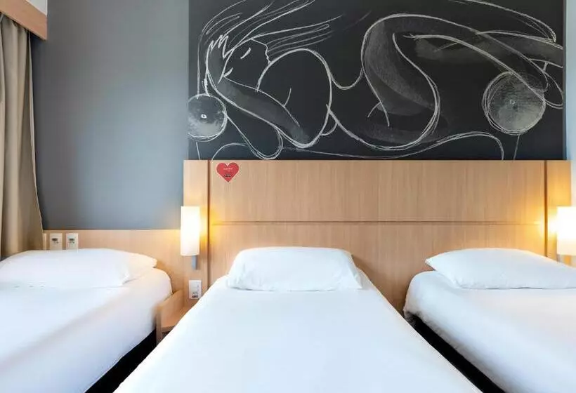 اتاق استاندارد سه نفره, Ibis Foz Do Iguaçu