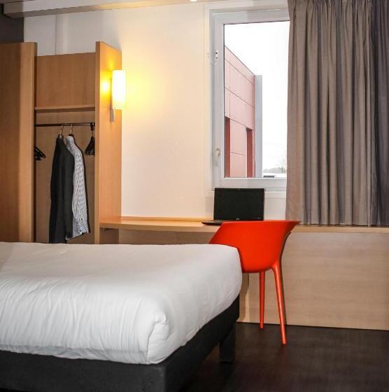 Классический Номер, Ibis Saintgenispouilly Geneve