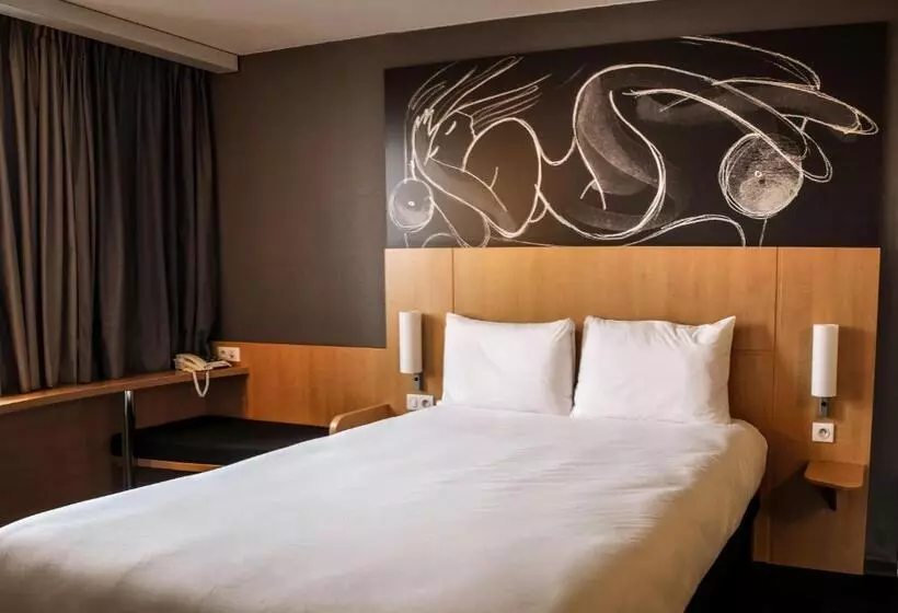 クラシックルーム, Ibis Saintgenispouilly Geneve