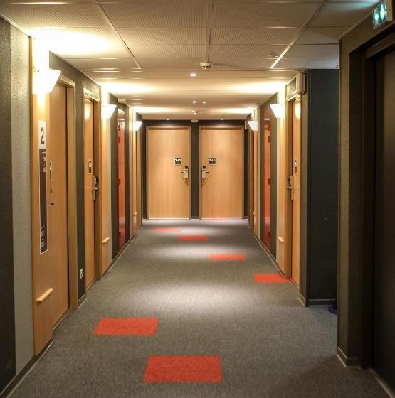 Классический Номер, Ibis Saintgenispouilly Geneve